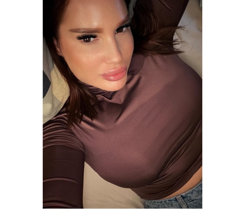 Escorts West London Ealing - West London - Photos for PLAYMATE LINDSEY🌸BUSTY🌸 SENSUALL 🌸