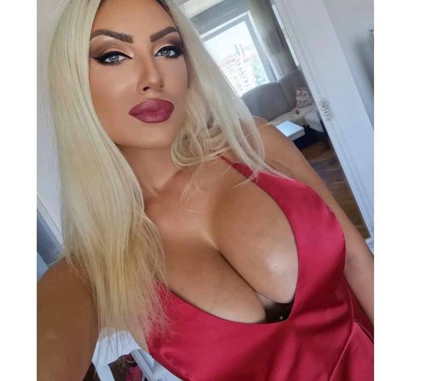 Escorts West Sussex Crawley - Photos for ✅HOT WOMEN IN CRAWLEY‼️BIG BOOBS❤️‍🔥PARTY🎉