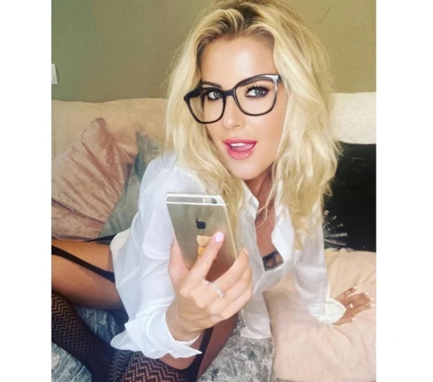 Escorts Brent Wembley - Brent - Photos for RE4L PICS🔥MEL BRAZIL 😈 SUPER HOT GIRL 😈 GFE P4RTY