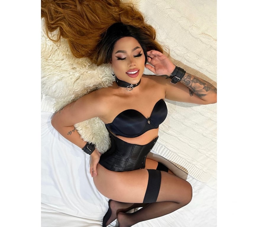 Trans Escorts South East London Bromley - Photos for VIVIAN FERRAZ IN BROMLEY