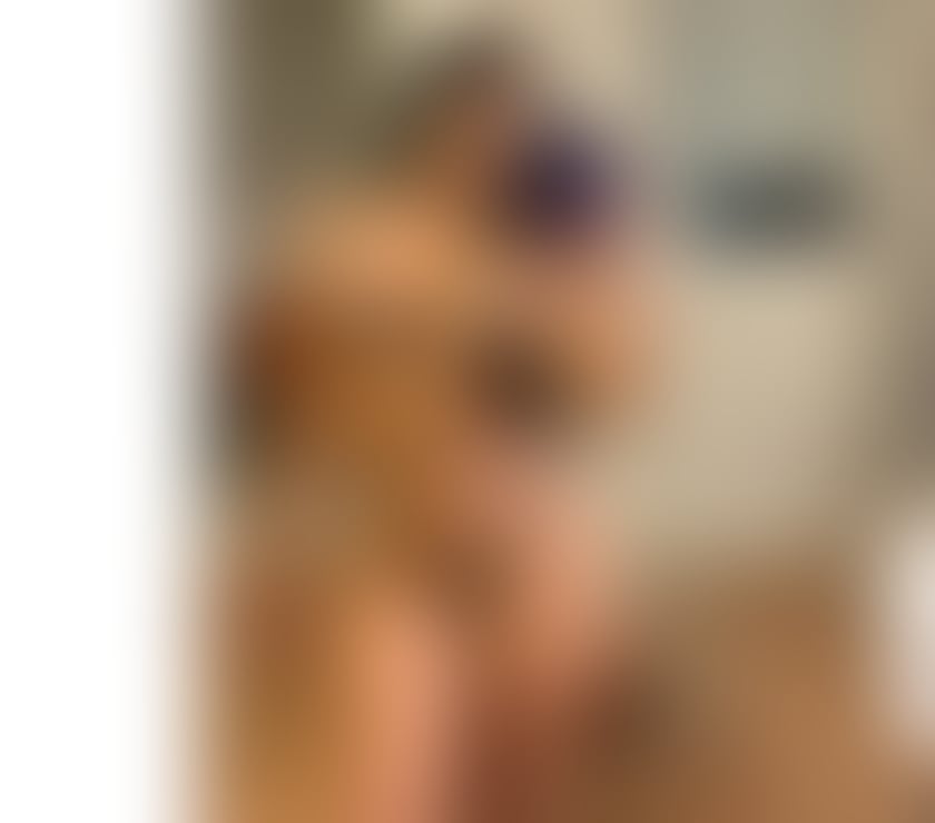 Bia sweet Brazilian party girl 🇧🇷