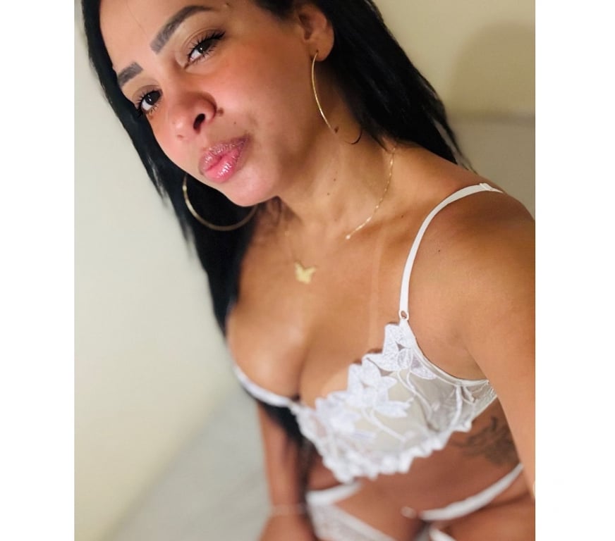 Escorts West Midlands Wolverhampton - Photos for Larissa Brunette Hot ✨💕