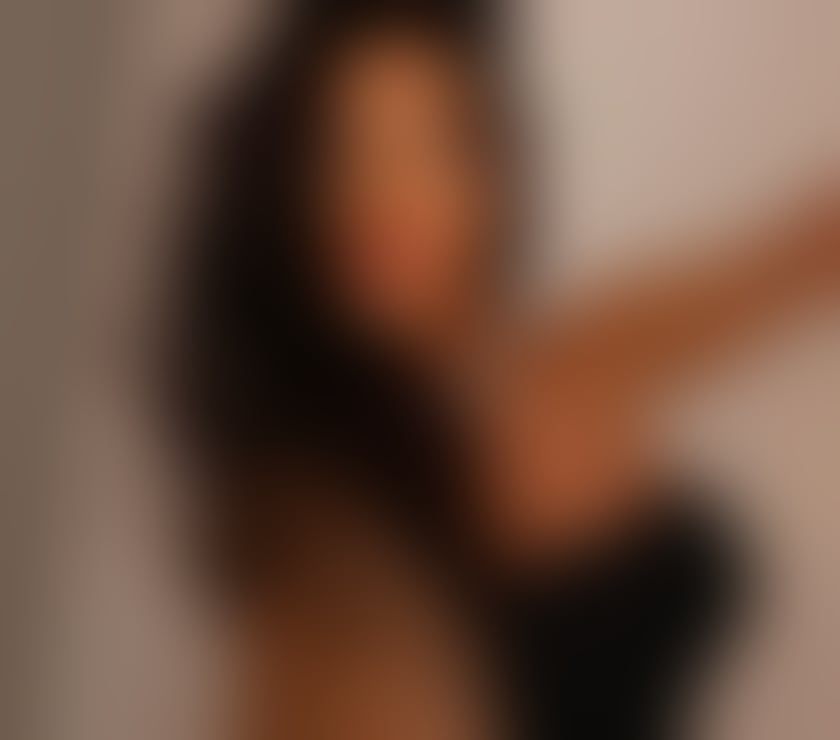 Gabi🥰 Hot Brazilian Girl 🇧🇷 Party Girl 👧