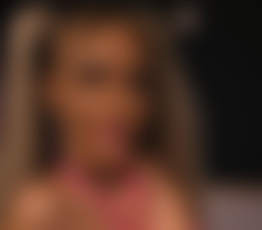 Hello, friends! I am new in this town❤️❤️🙈