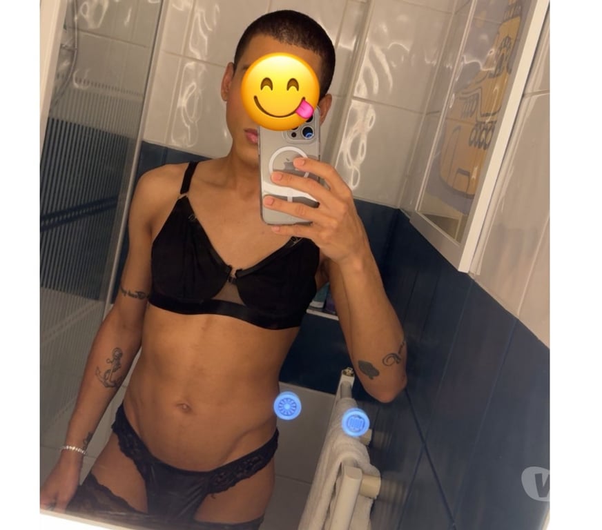 Trans Escorts Kent Tunbridge Wells - Photos for 👠 Feemboy 😈 party 🥳