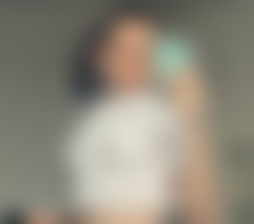 Beautiful English Trans Woman - Soft, Sensual, and Discreet