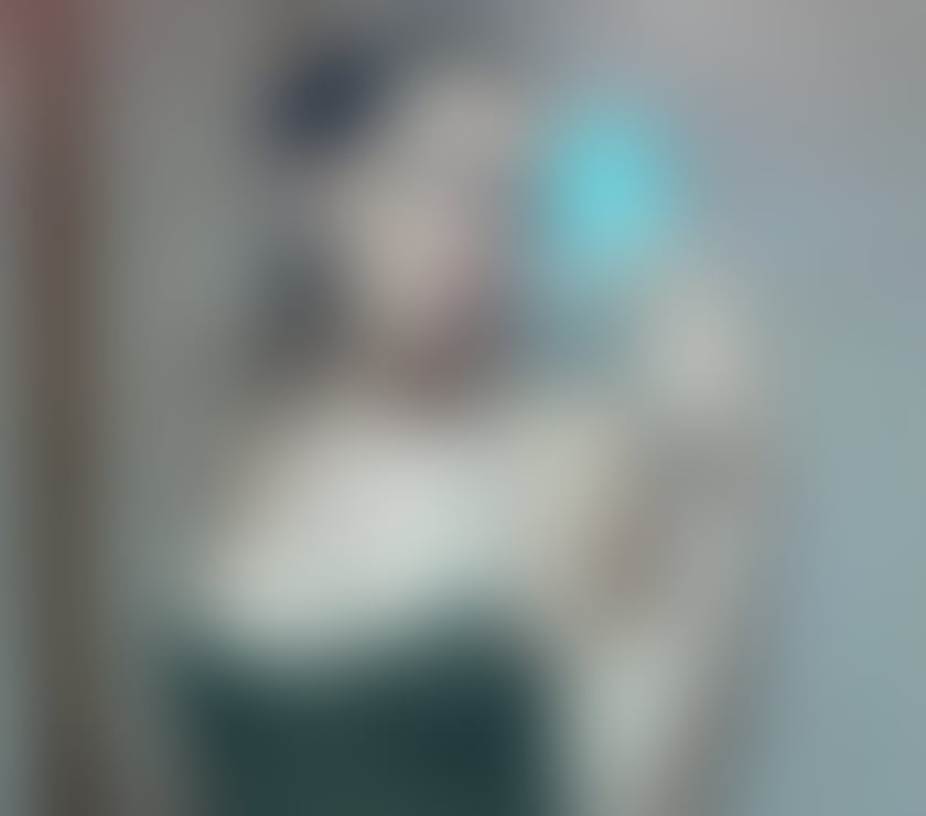 Trans Escorts East London Canary Wharf Station - East London - Photos for Beautiful English Trans Woman - Soft, Sensual, and Discreet