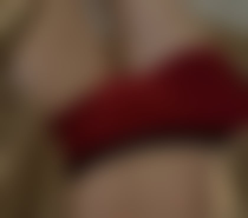 Sensual and erotic massage for woman