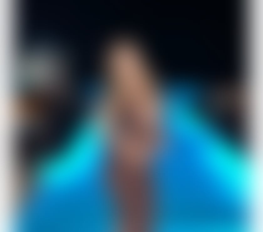 Escorts West Northamptonshire Northampton - West Northamptonshire - Photos for New in town ❤️ CURVY BLOND 💋 😘