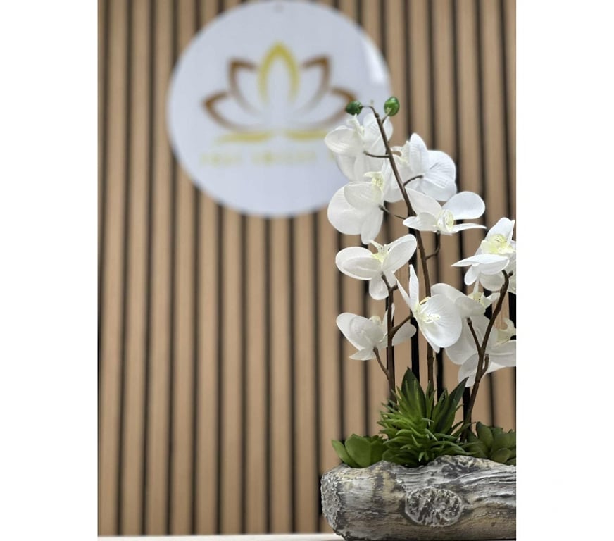 Full body massage Gloucestershire South Gloucestershire - Photos for Thai Smiles Spa - Professional in Bristol