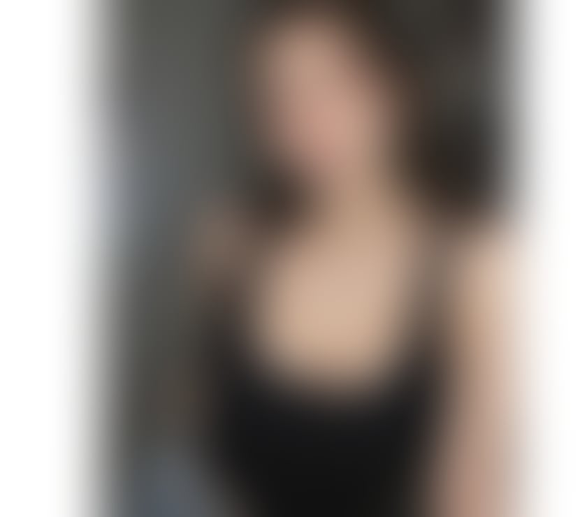 NEW DUO IN THE UK ✨ YOUR GIRLFRIENDS