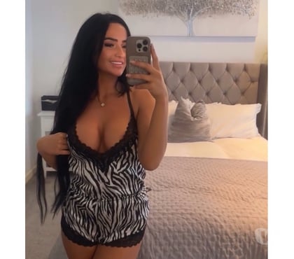  Escorts Woking Town Centre Woking - Photos for New party girl ❤️😜 outcall only 😍