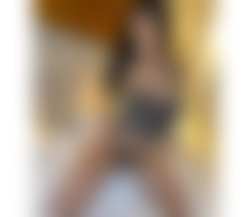 Escorts Caerphilly Town Centre Caerphilly - Wales - Photos for Hi I’m Ariana party girl🥳