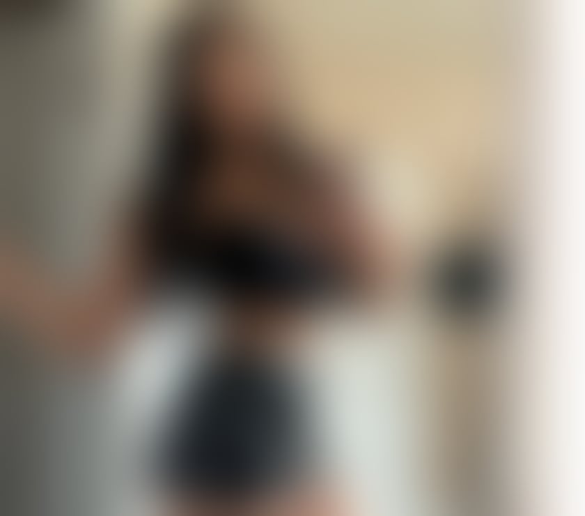 Clara now Available!😍❤️