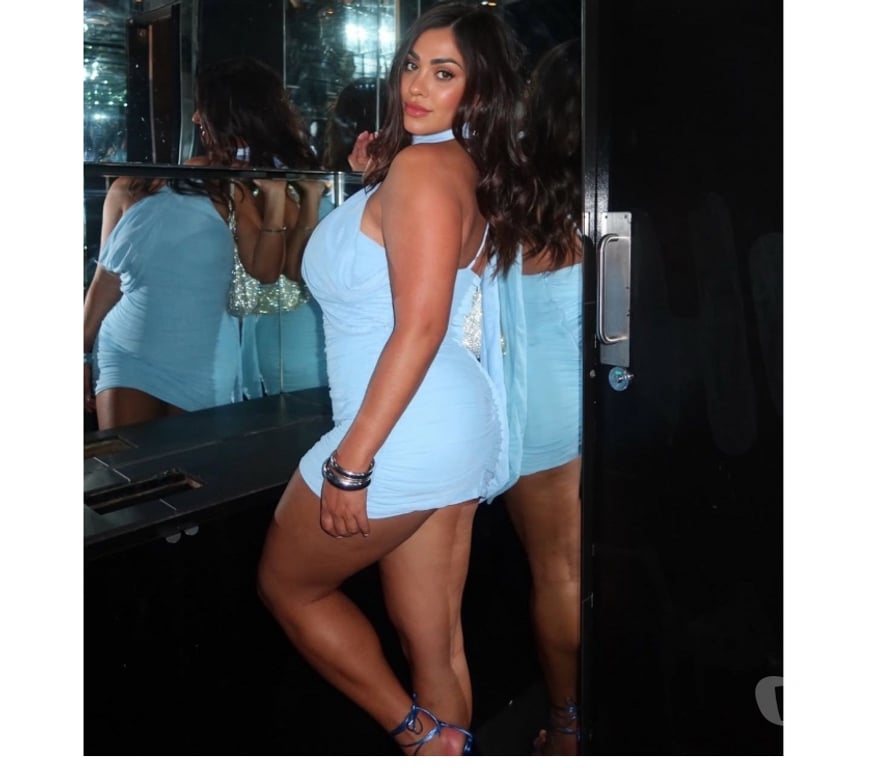 Escorts Central London Liverpool Street - Central London - Photos for Curvy Brunnete Tantric massage- 🍑BIG BUM near metro bank.