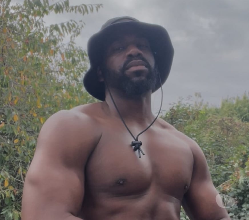 Escorts Kent Medway - Kent - Photos for Sensual massage