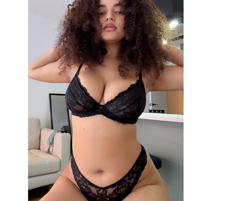 Escorts East London Aldgate East - East London - Photos for DANI 🔥 GIRL WITH NATURAL BREAST - PARTY