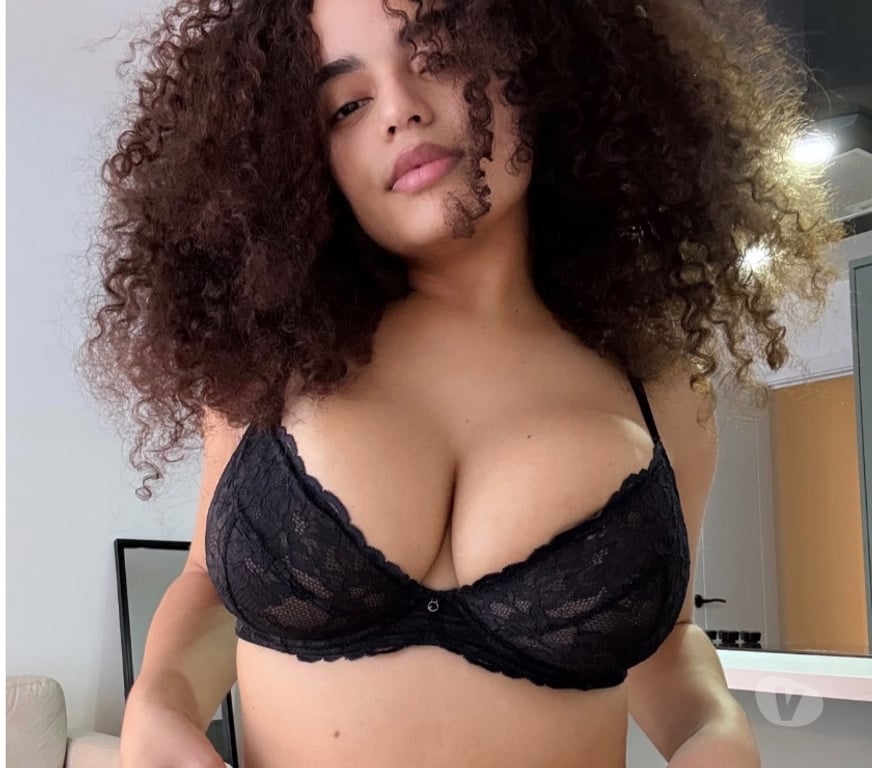 Escorts East London Aldgate East - East London - Photos for DANI 🔥 GIRL WITH NATURAL BREAST - PARTY