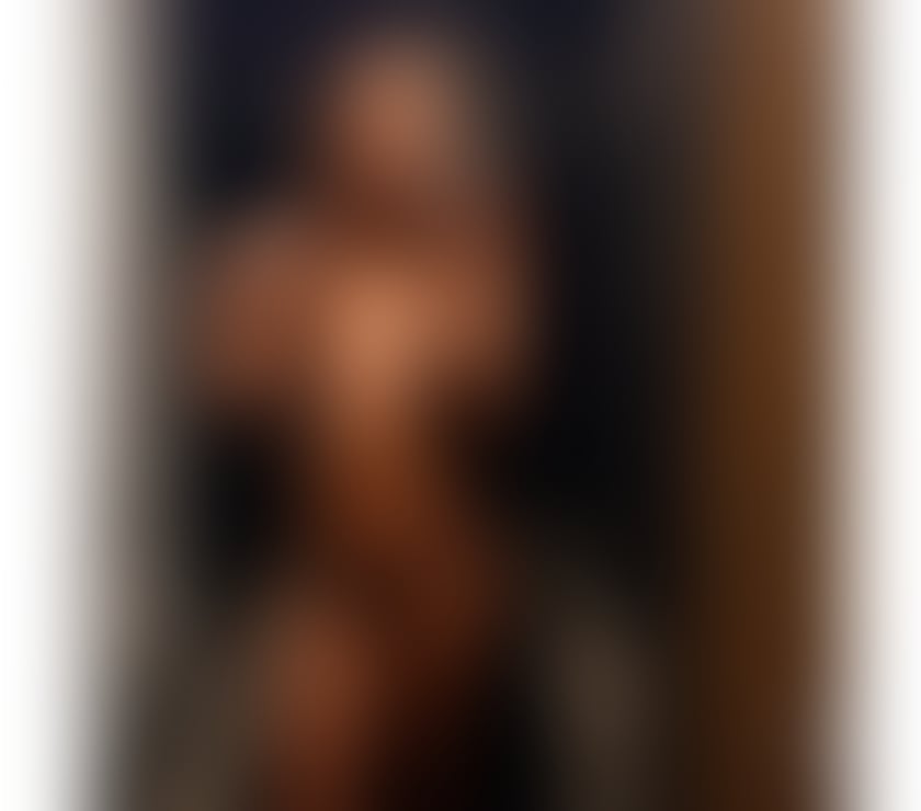  Escorts Bristol South Gloucestershire - Photos for Julia☎️new arrived in the town🔝best service