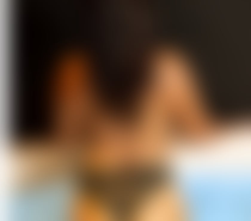 Escorts and Massages Warrington Town Centre Warrington - Photos for Julia NEW IN TOWN