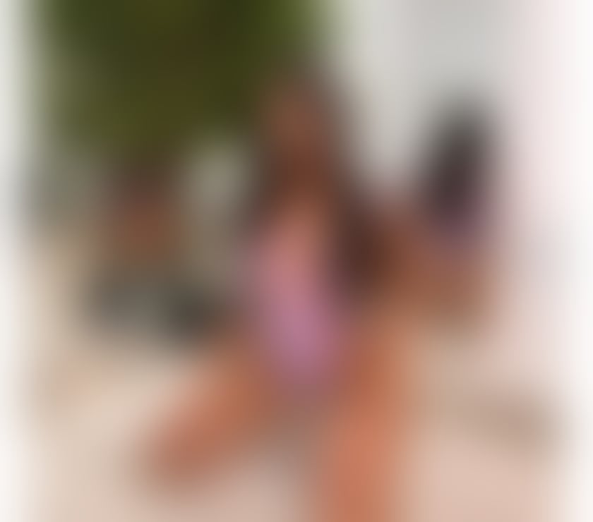 Escorts Wigan Town Centre Wigan - Photos for Karla🎀Best Party 🎀Outcall&Incall QUEEN BJ👅