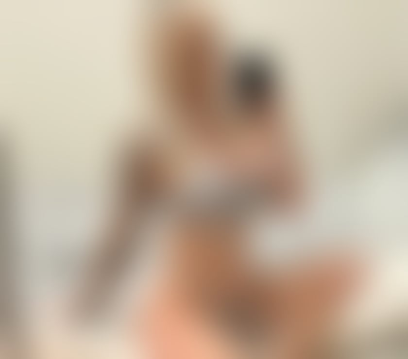 Escorts Nottinghamshire Nottingham - Photos for JULIA PARTY GIRL PARTY GIRL x