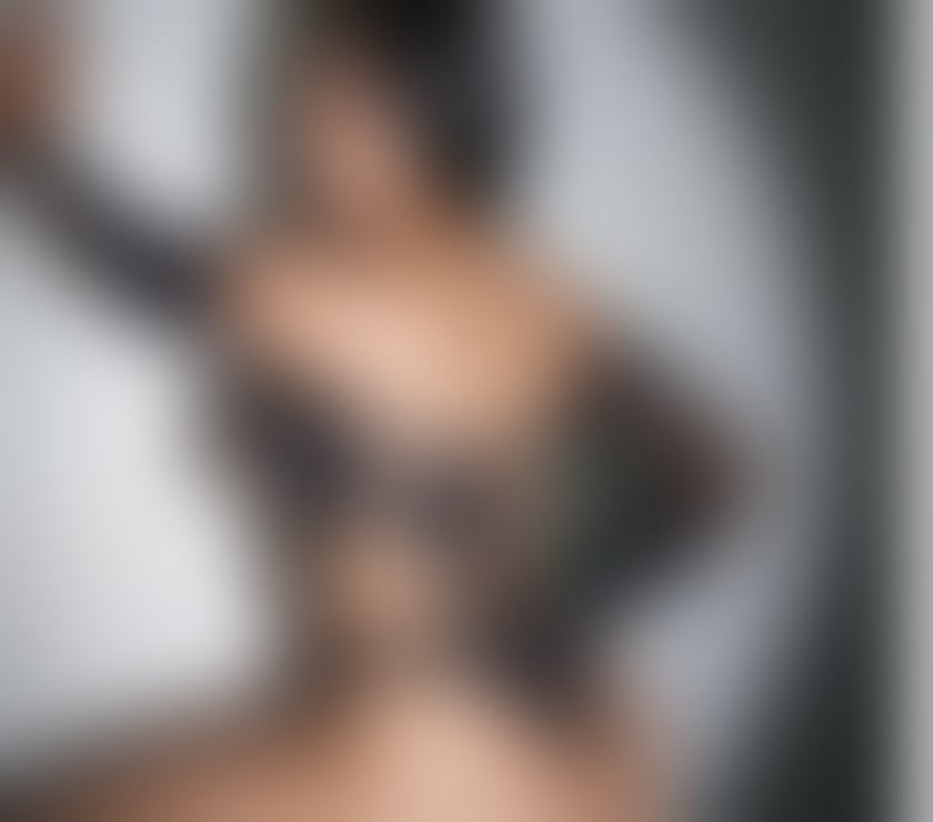 Escorts Acton West London - Photos for Kira 💕 I meet COUPLES 💕 outcall