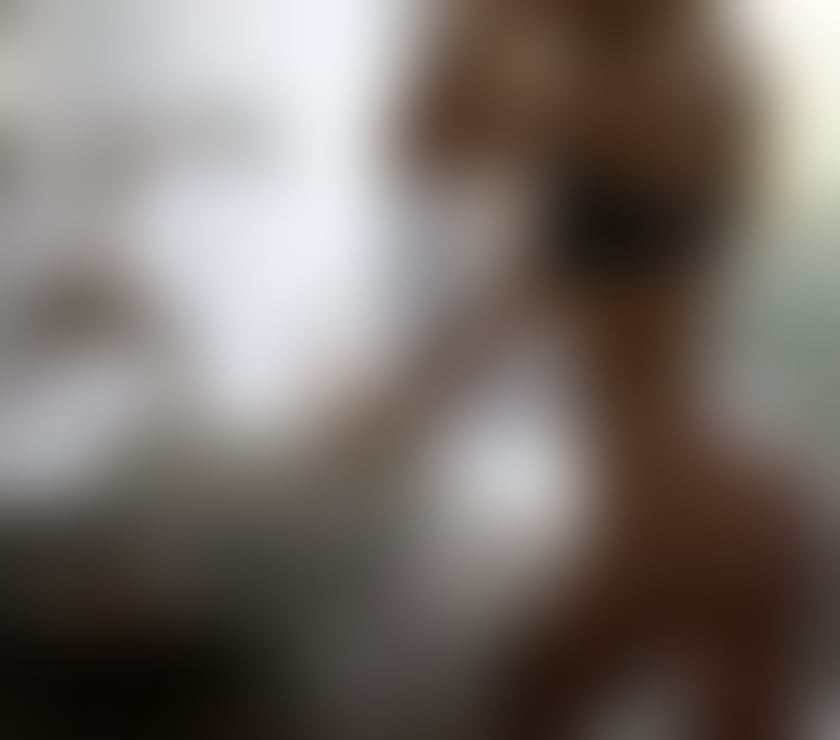 Escorts Warwickshire North Warwickshire - Photos for Hi im larissa new party girl in outcall only 🍾🔥🥂