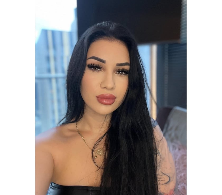 Escorts and Massages Luton Town Centre Luton - Photos for Hannah x confirmation video x