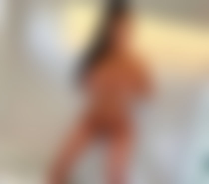 Escorts and Massages Luton Town Centre Luton - Photos for Natalie , confirmation video .party girl