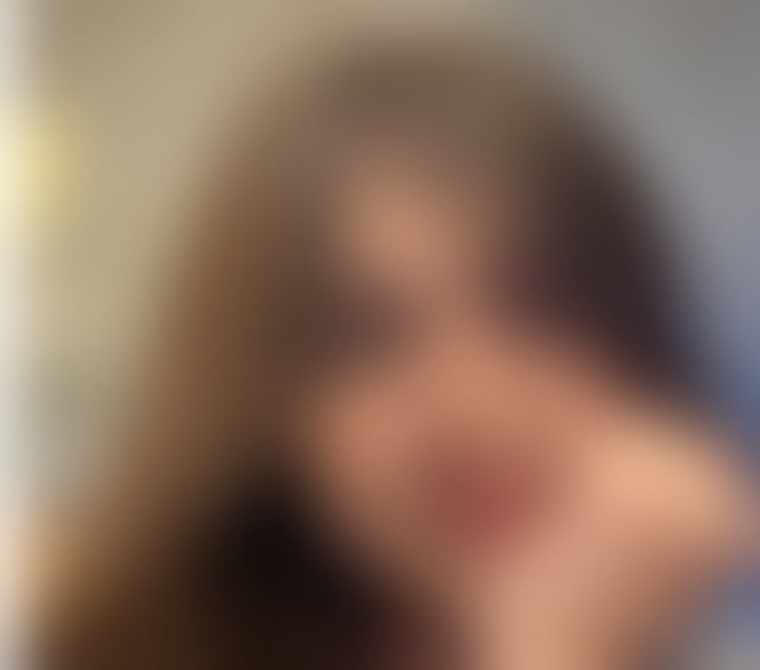 07729 387691 Sofia 💕 18 young sexy flirty Outcall Only