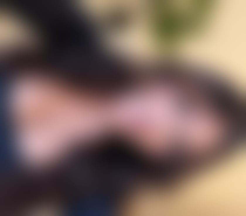 Escorts Cardiff Cardiff City Centre - Cardiff - Photos for SABRINA STUDENT 18 YEARS MASAAGE TÁNTRIC IN CARDIFF