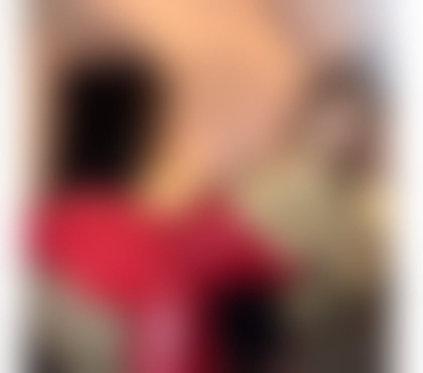 Now yasmina is new in the city, full service