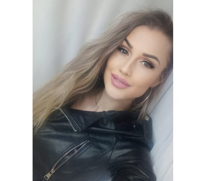 Photos for Bella Back in Town-Sweet, Fun & Simply Unforgettable