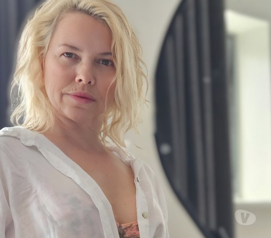 Escorts Hampshire Basingstoke and Deane - Photos for Sexy Welsh Milf. Best GFE. No Rush. 07980 977444