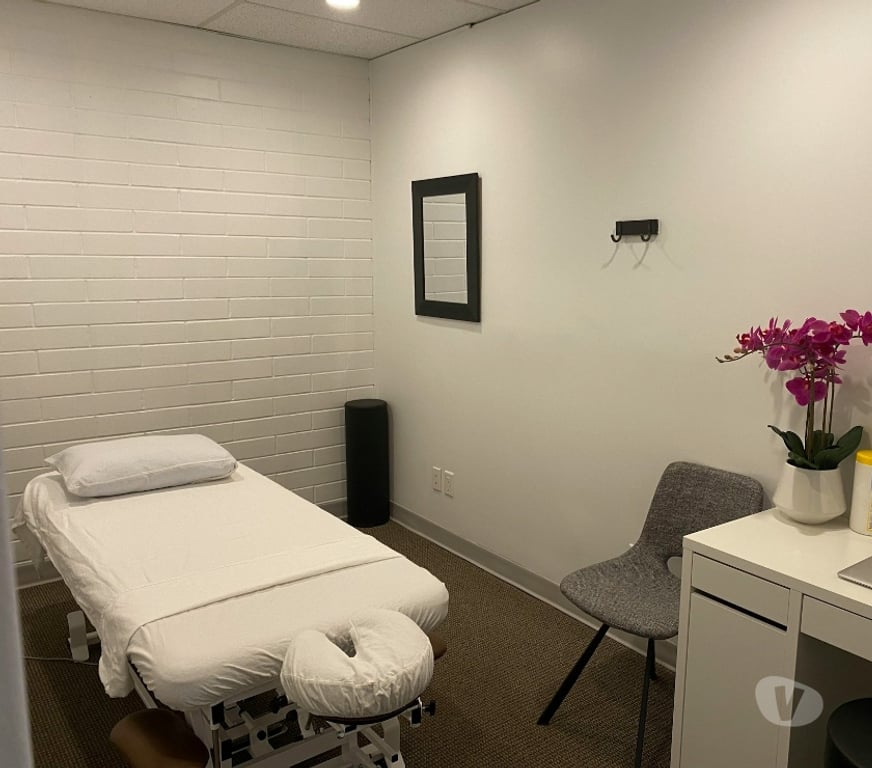 Full body massage West Midlands Birmingham - Photos for Relaxing Massage Services by Halfani