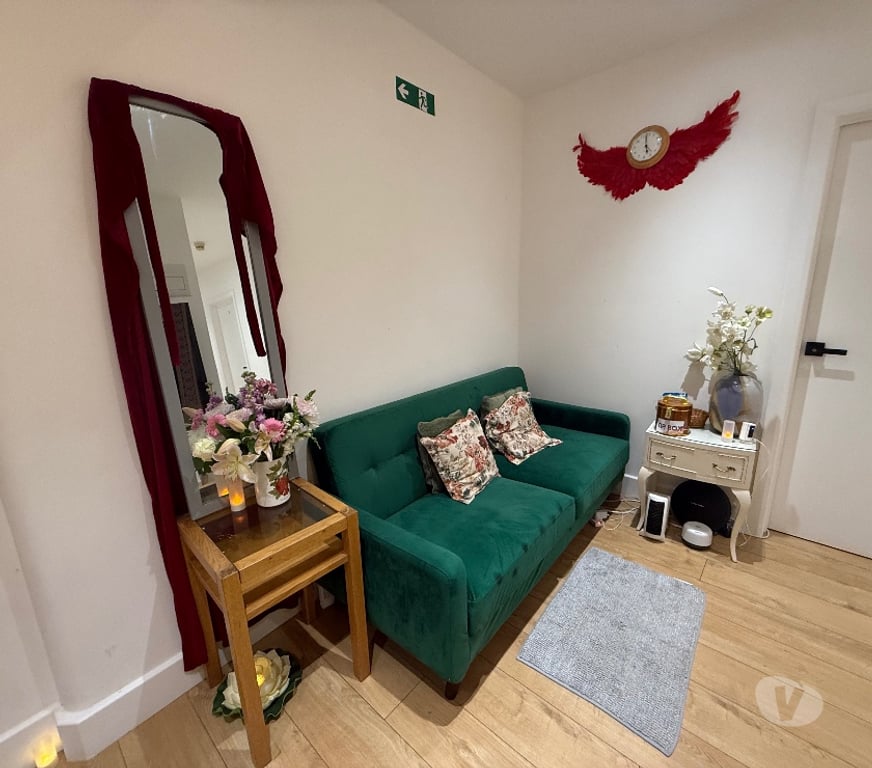 Escorts Central London Waterloo Station - Central London - Photos for Welcome to thai massage relaxing In London Waterloo