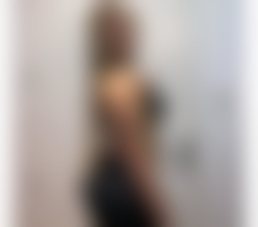 BRITISH BADDIE KRYSTAL GFE OWO KISS 🎉 GIRL