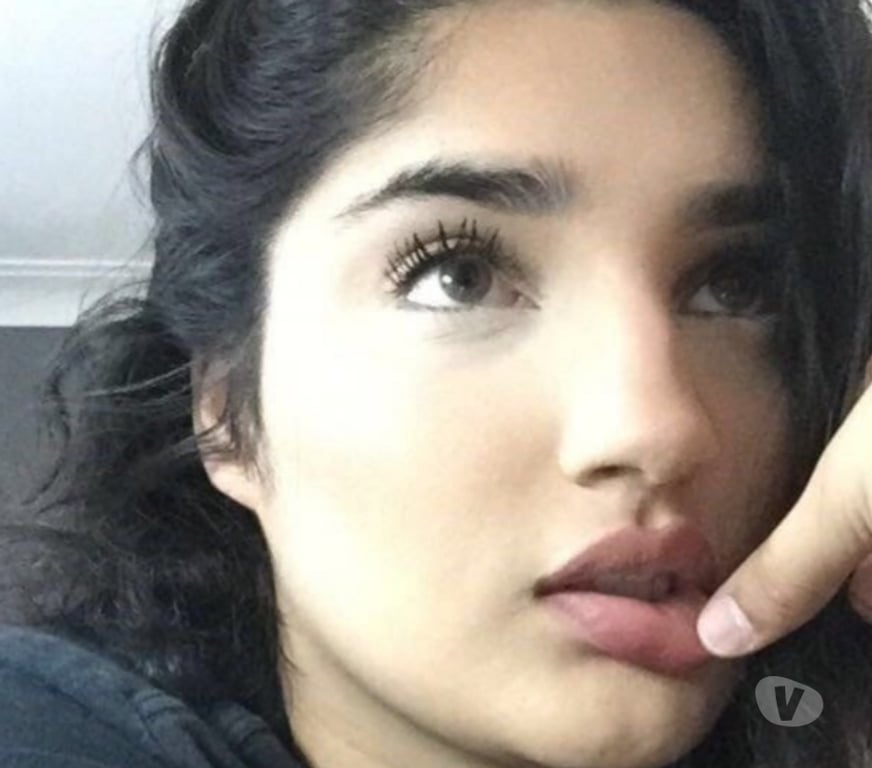 Escorts Reading Reading Town Centre - Reading - Photos for Polite & Well-Mannered Indian Companion Service