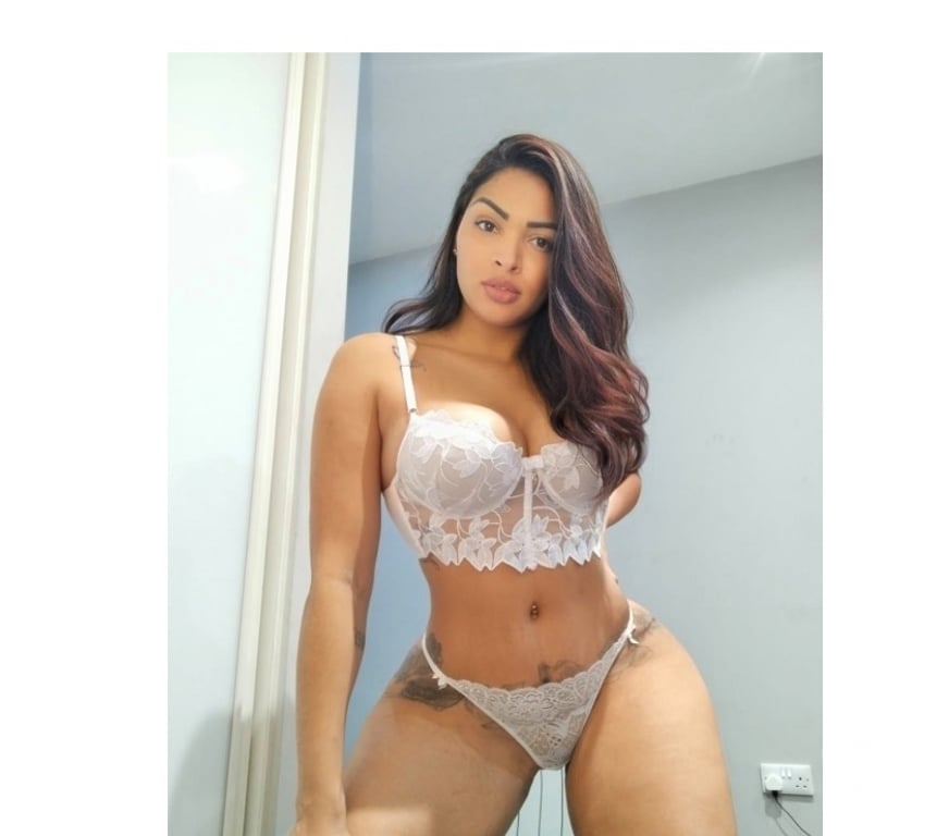 Escorts North West London Harrow - Photos for 🔞BEST OFFER ❤️QUALITY CLASSY BRAZILIAN 🇧🇷❤️