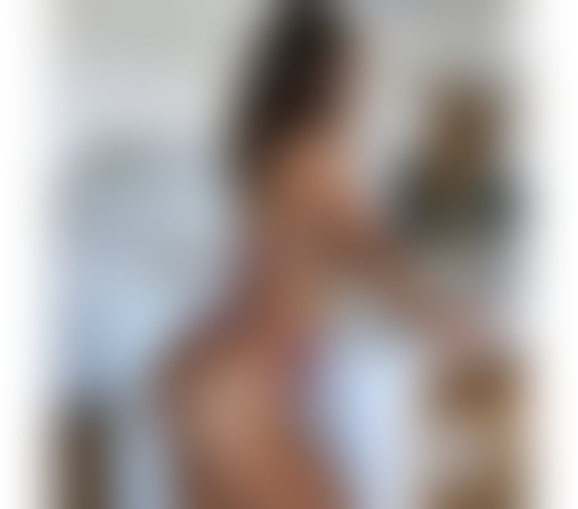 Escorts South Yorkshire Sheffield - Photos for Larissa — Let Me Drive You Crazy