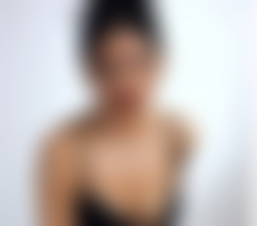 Nicole brunette girl!!!