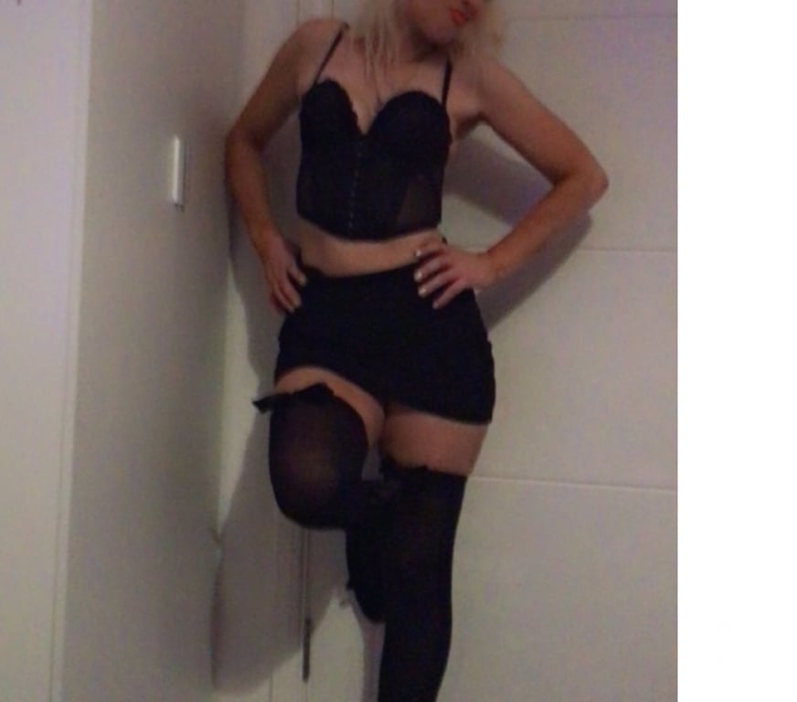 Escorts South Yorkshire Doncaster - Photos for tonight is your lucky night