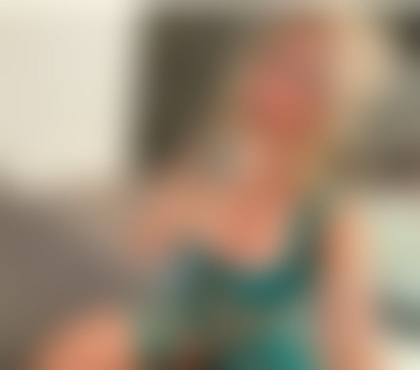 LORRY BEAUTIFUL PARTY BLONDE INCALL&OUTCALL