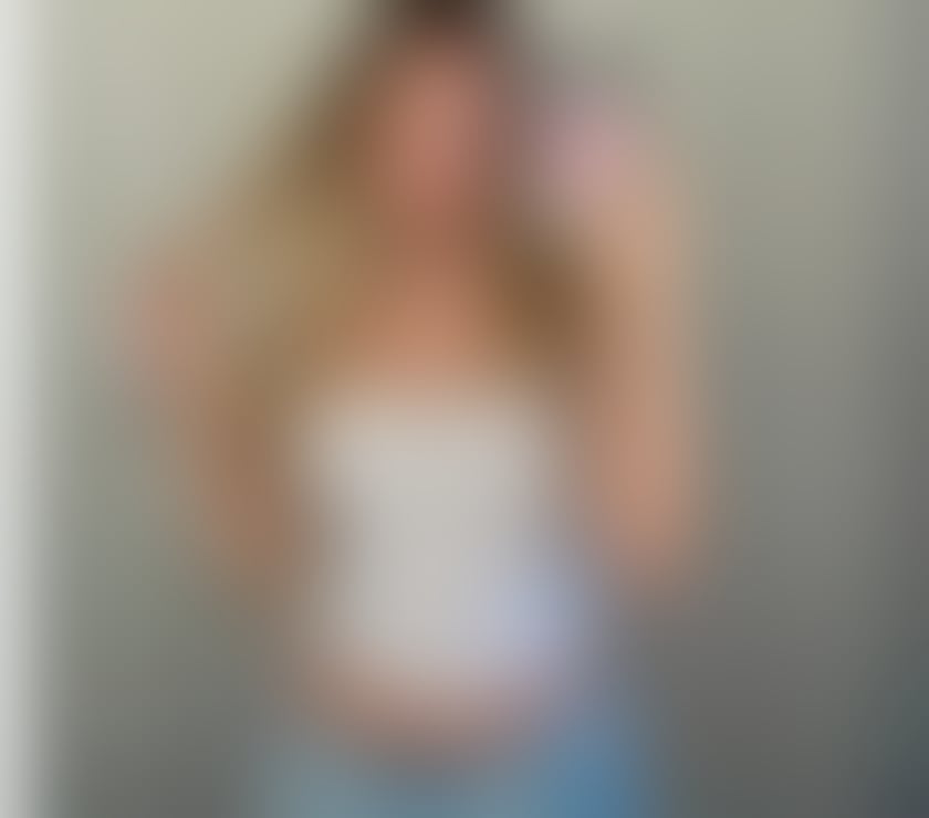 Escorts East London Canary Wharf Station - East London - Photos for Canary Wharf 21 Full GFE OWO KISS ALV green eyes WhatsApp