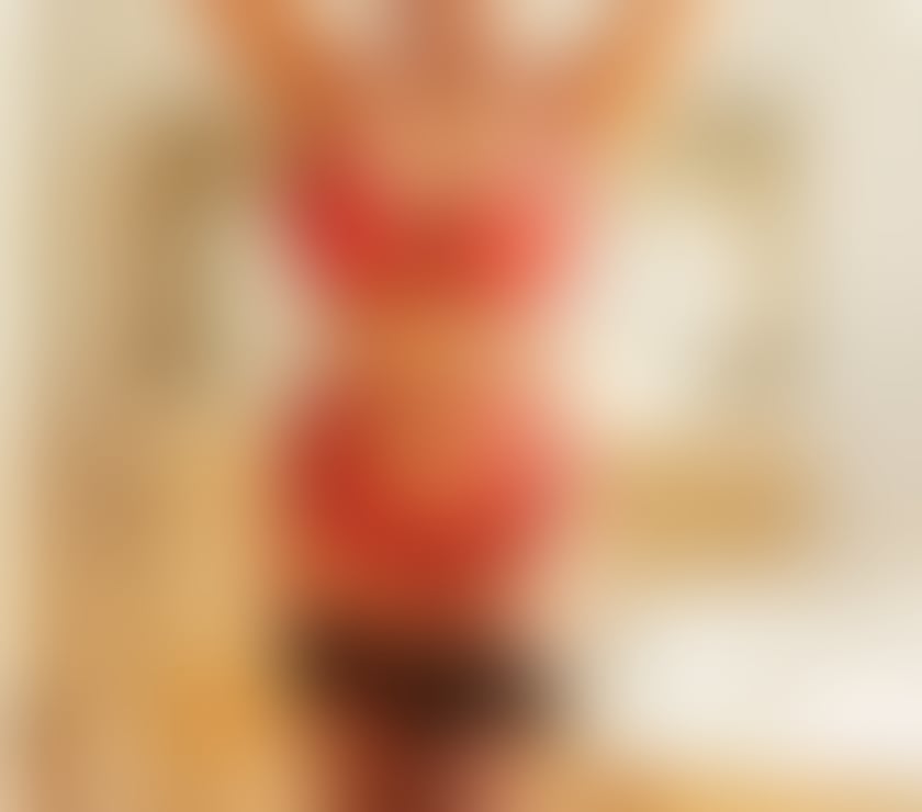 Escorts Buckinghamshire Milton Keynes - Photos for English Milf Victoria