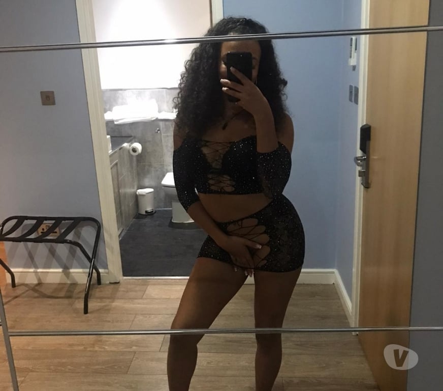 Escorts Derbyshire Derby - Photos for Curvy Biracial British Bombshell😈💦