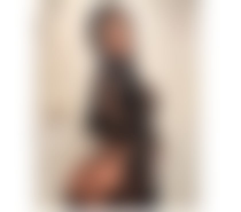 Escorts Surrey Woking - Photos for Hi, I'm Emma, a new brunette in town.