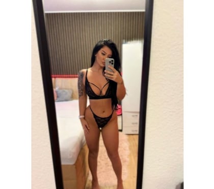 Escorts and Massages Slough Town Centre Slough - Photos for For you here💕incall-outcall