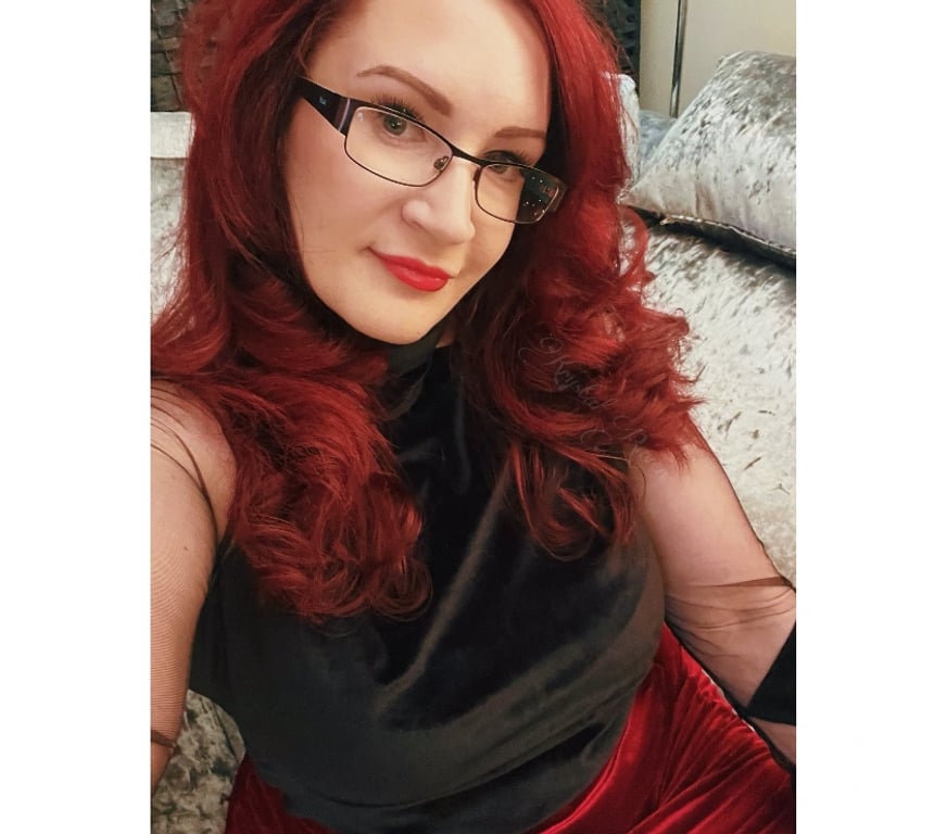 Adult Entertainment Bristol Bristol City Centre - Bristol - Photos for ☆ Redhead PAWG MILF ☆ Gym Bunny, Roleplays & Fun For All